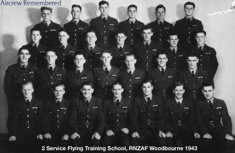 2-service-flying-training-school-rnzaf-woodbourne-1943-w800_3158e553.jpg